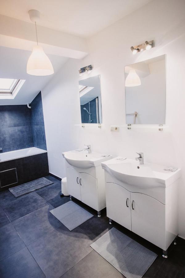 Beautiful apartments in Porte de Namur Bruxelles Extérieur photo